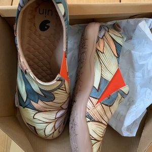 NWT UIN Slip On Shoes